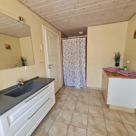 Postgaarden Froslev * Padborg